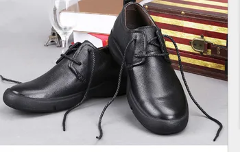Vasarą 2 nauji vyriški batai korėjos versija tendencija 9 vyriški laisvalaikio bateliai kvėpuojantis batai, vyriški batai Q7K162