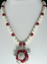Išskirtinį Baltų Perlų Ir Raudonųjų Vienas Apdaila Kristalų Gėlių Karoliai Pakabukas