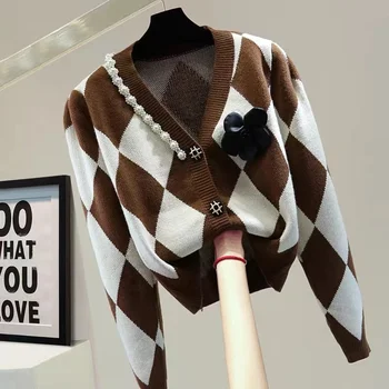 Megztinis Švarkas Moterų Trikotažas Rudens Žiemos 2022 Naujas Retro Tingus Stiliaus Trumpas V-kaklo Argyle Džemperis Moterims Megztas Megztinis